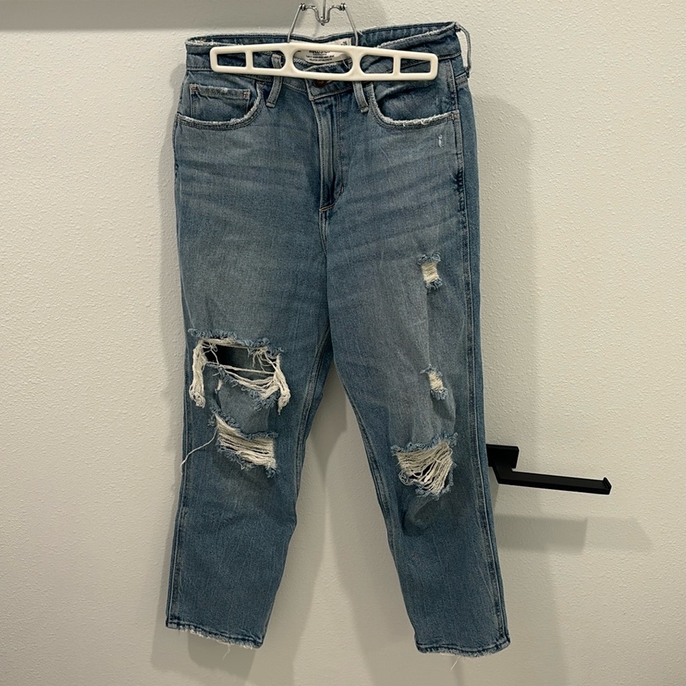 Holister high rise mom jeans